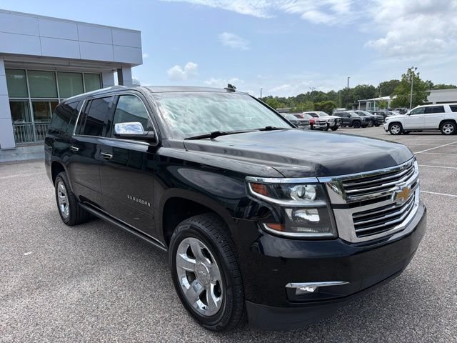 Used 2018 Chevrolet Suburban Premier RWD image 3