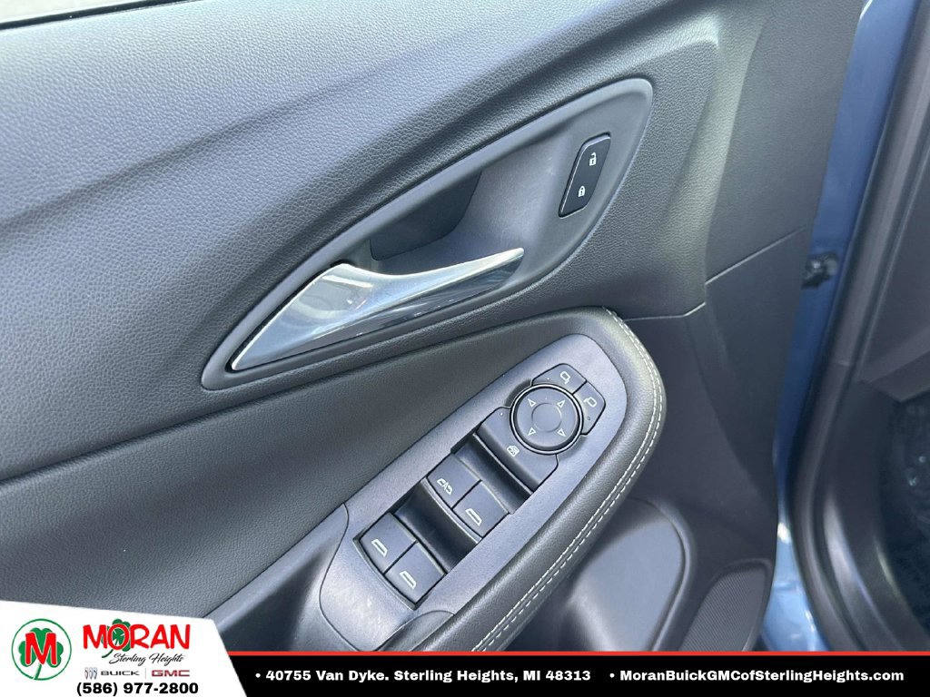Certified 2025 Buick Encore GX Preferred w/ Comfort Package FWD image 15