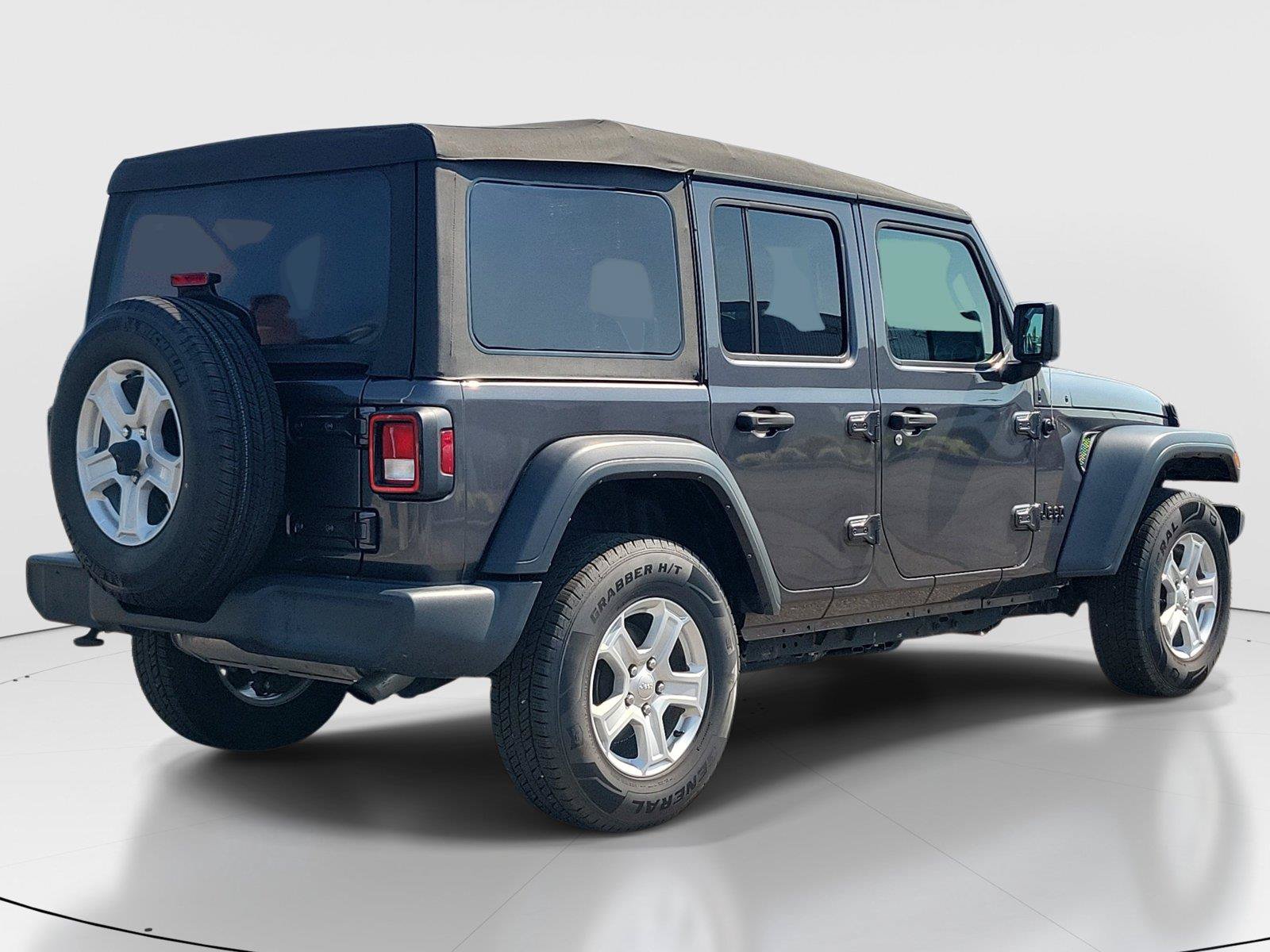 Used 2022 Jeep Wrangler Unlimited Sport AWD/4WD image 4