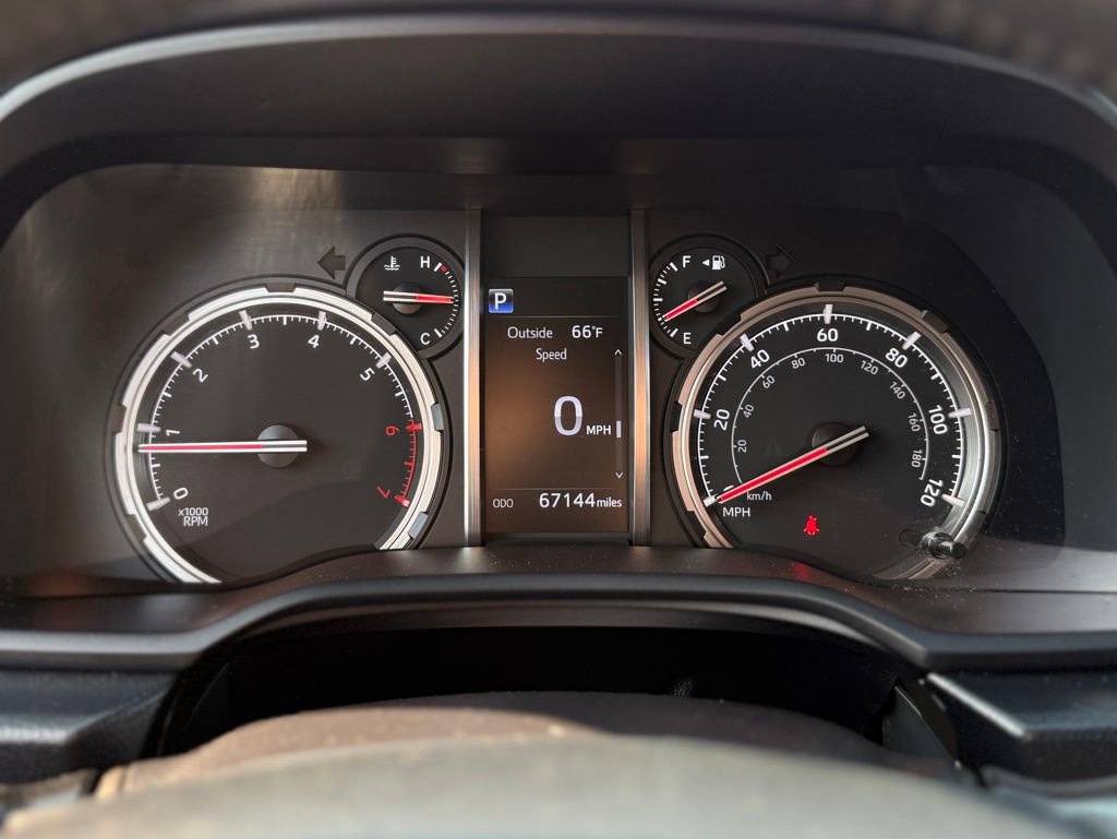 Used 2020 Toyota 4Runner Venture image 15