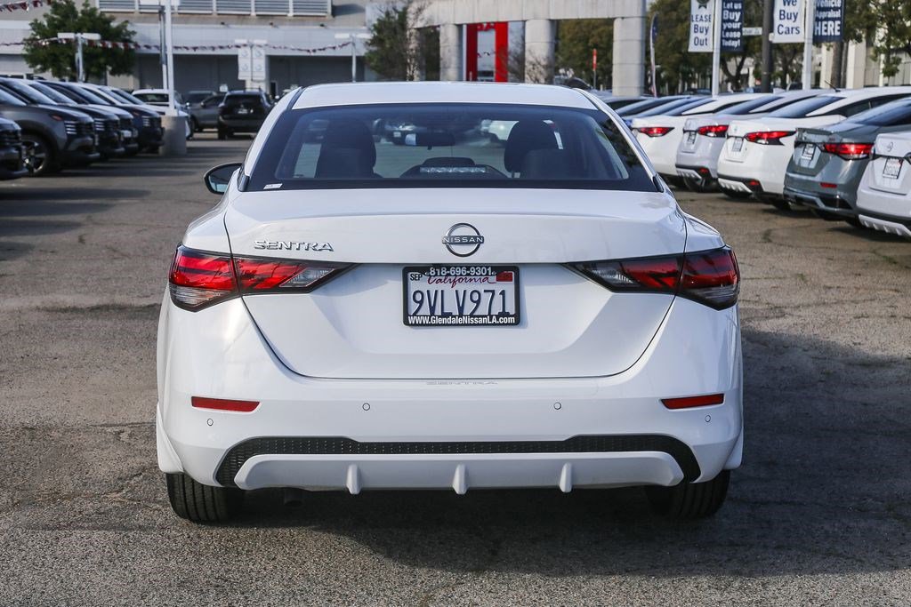 Certified 2025 Nissan Sentra S image 7