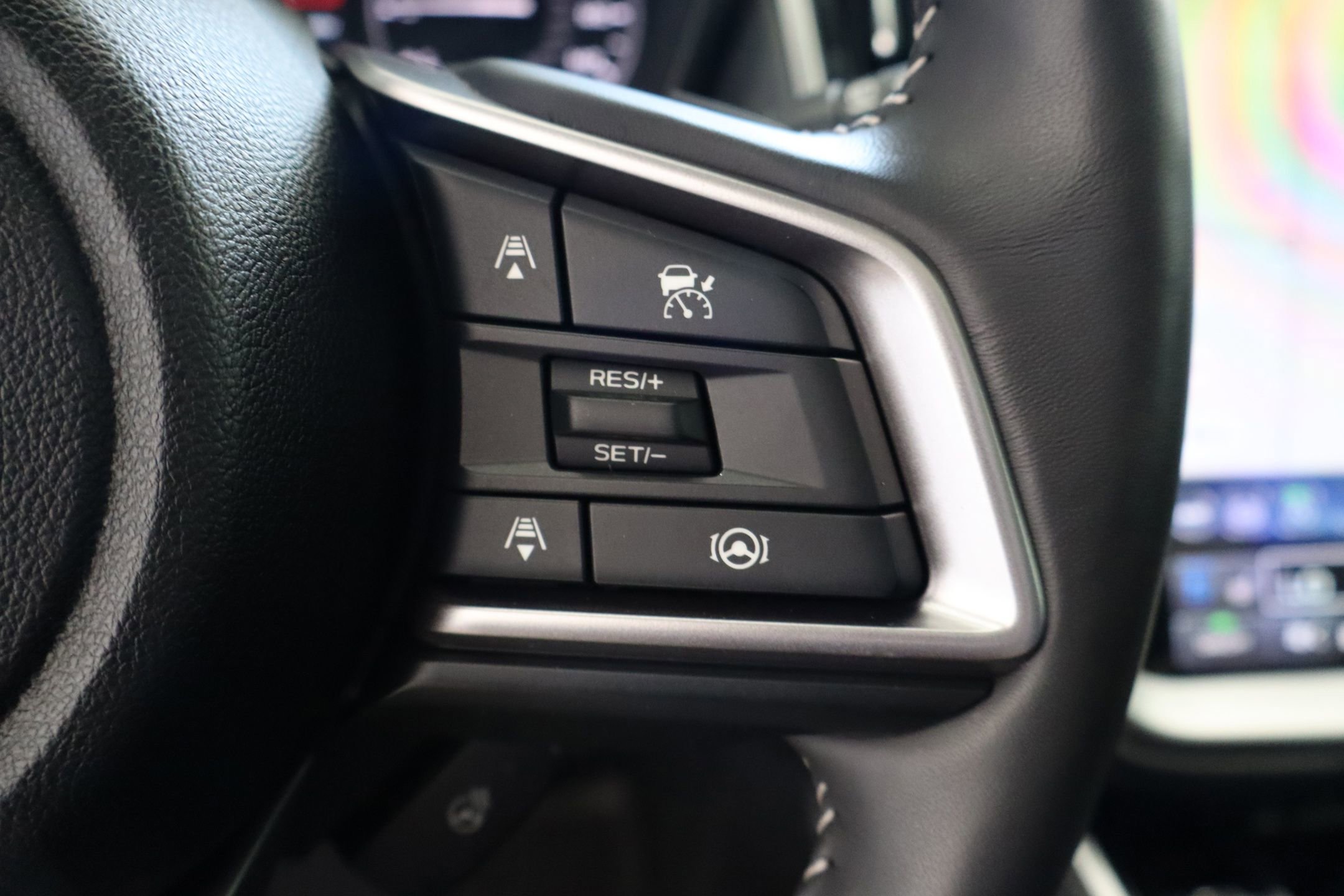 Used 2025 Subaru Outback Touring w/ Popular Package #2 image 19