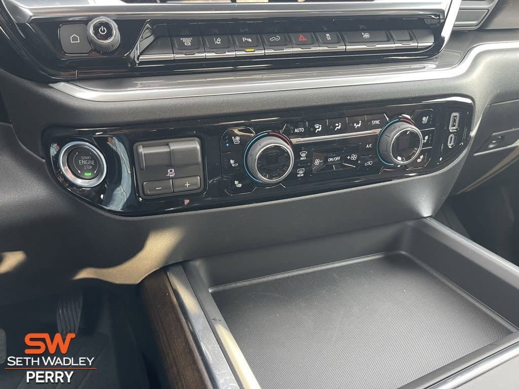 New 2026 Chevrolet Silverado 3500 High Country w/ Technology Package image 23