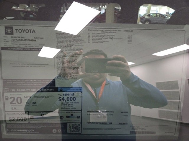 New 2026 Toyota Sequoia Platinum image 7