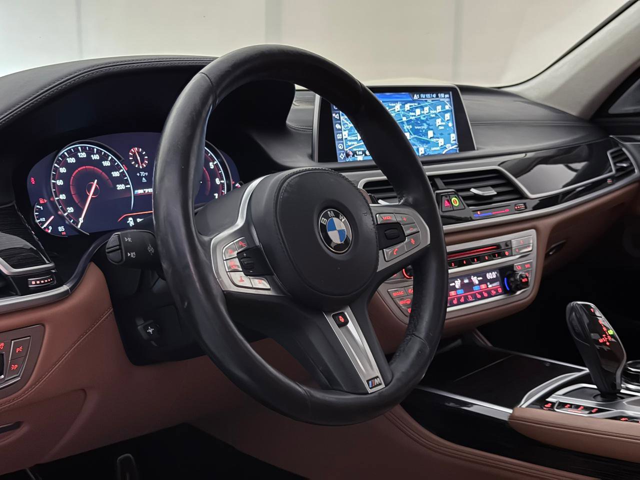 Used 2017 BMW M760i xDrive AWD/4WD image 22
