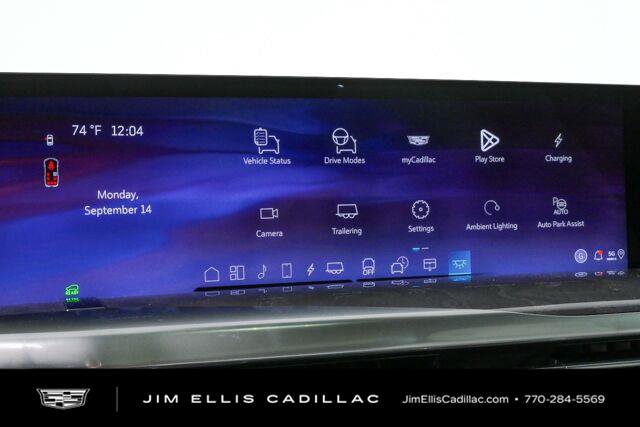 New 2026 Cadillac Escalade IQL Sport 1 w/ LPO, ONYX Package AWD/4WD image 15