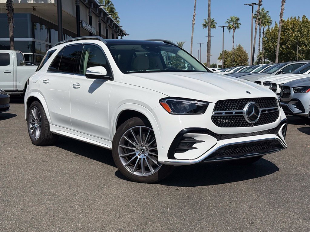 Certified 2026 Mercedes-Benz GLE 450 4MATIC image 1
