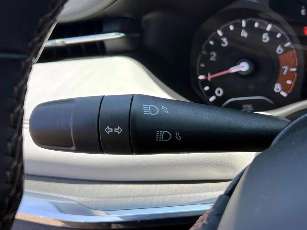 Certified 2022 Jeep Compass Limited image 19