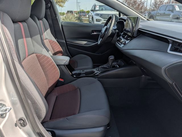 Used 2025 Toyota Corolla SE image 32