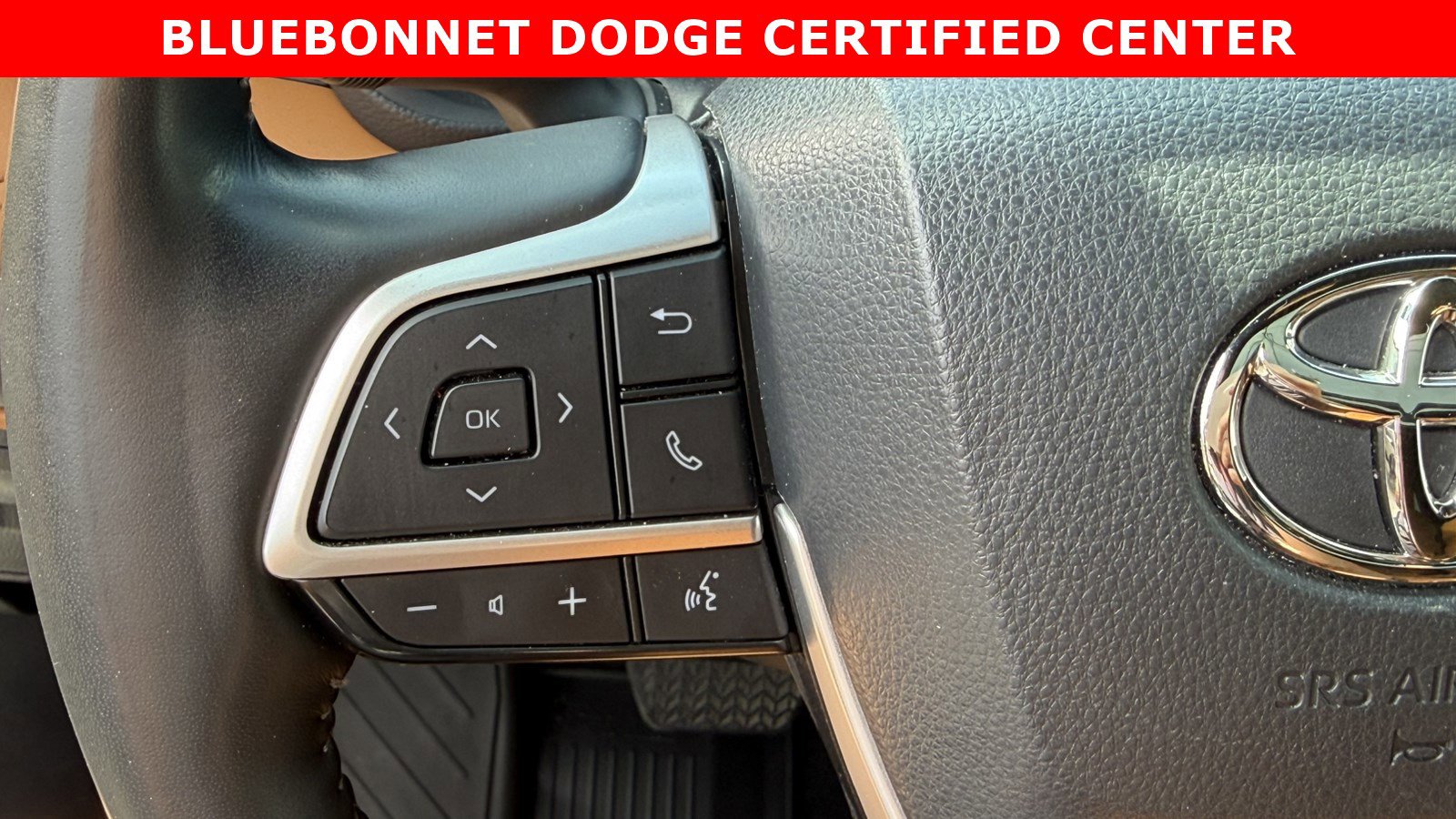 Used 2023 Toyota Highlander Platinum FWD image 14
