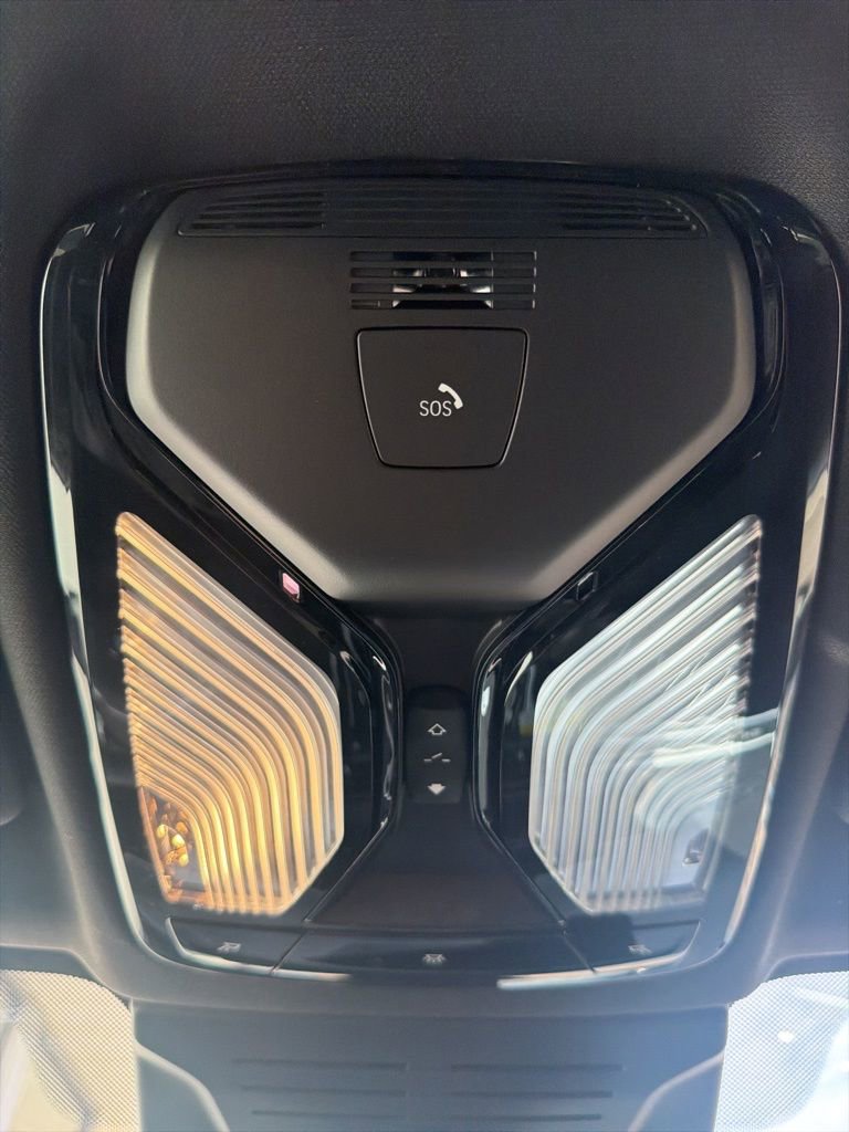 New 2026 BMW X5 xDrive40i w/ M Sport Package image 40