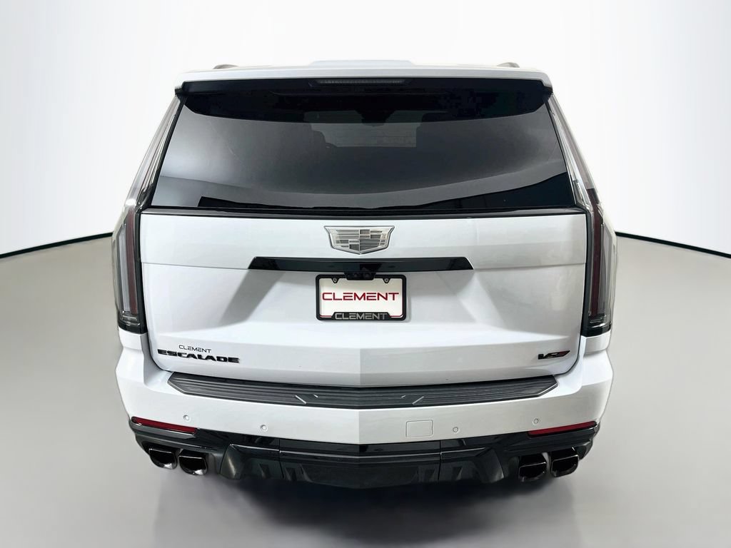 Used 2026 Cadillac Escalade V w/ LPO, ONYX Package AWD/4WD image 8