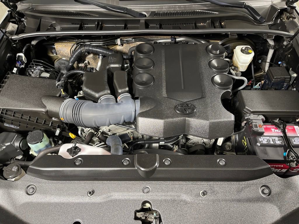 Certified 2022 Toyota 4Runner SR5 Premium w/ Moonroof Package image 9