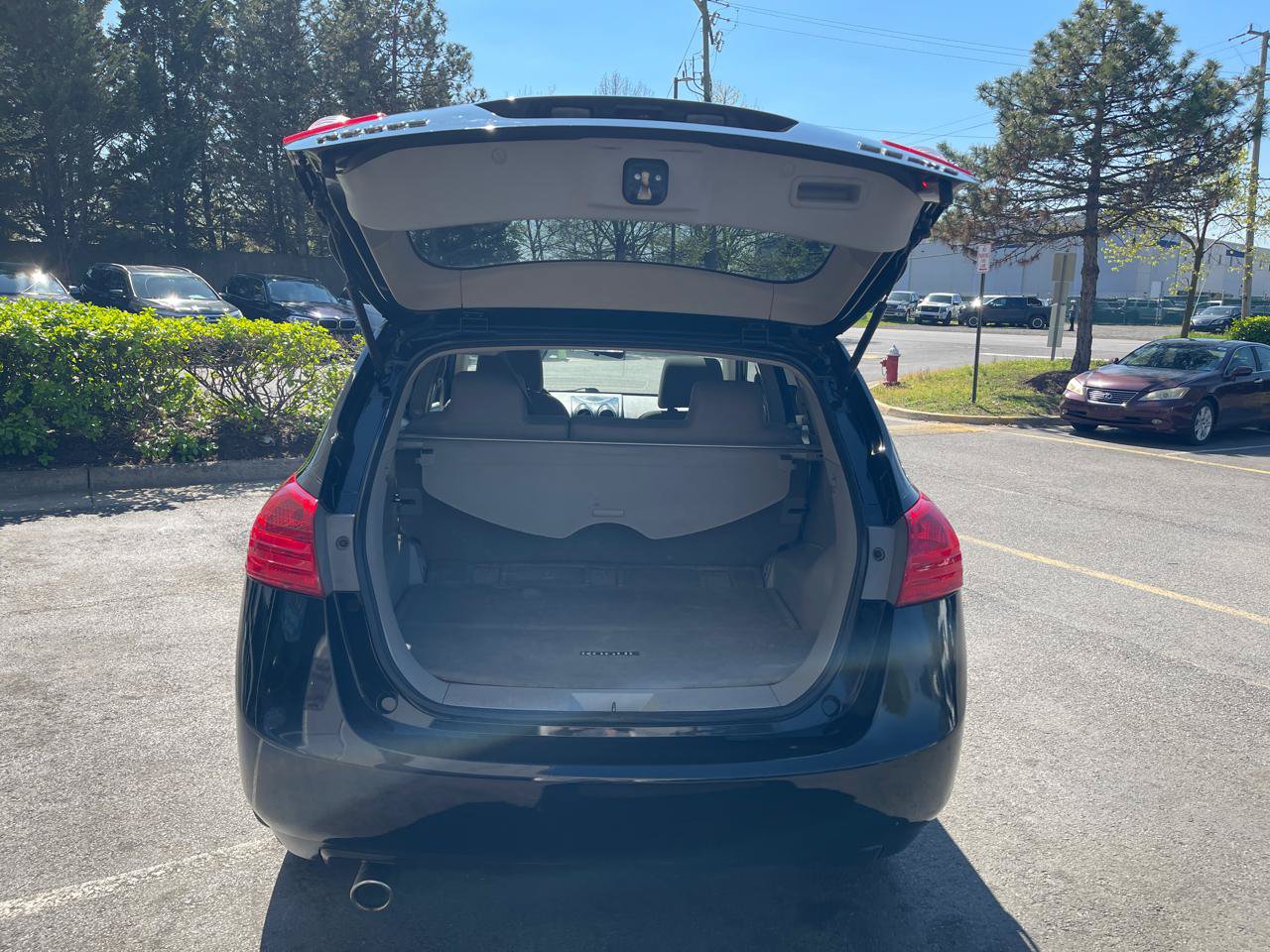 Used 2010 Nissan Rogue SL w/ Premium Pkg AWD/4WD image 10