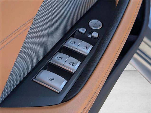 Used 2023 BMW M850i xDrive Convertible AWD/4WD image 12