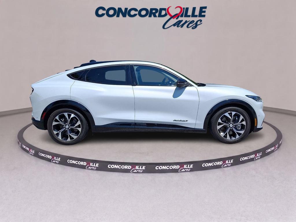 Used 2021 Ford Mustang Mach-E Premium AWD/4WD image 7