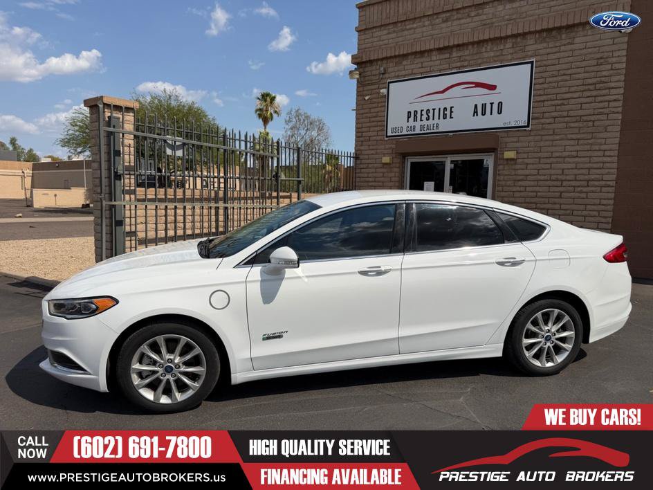 Used 2018 Ford Fusion Energi SE FWD image 3