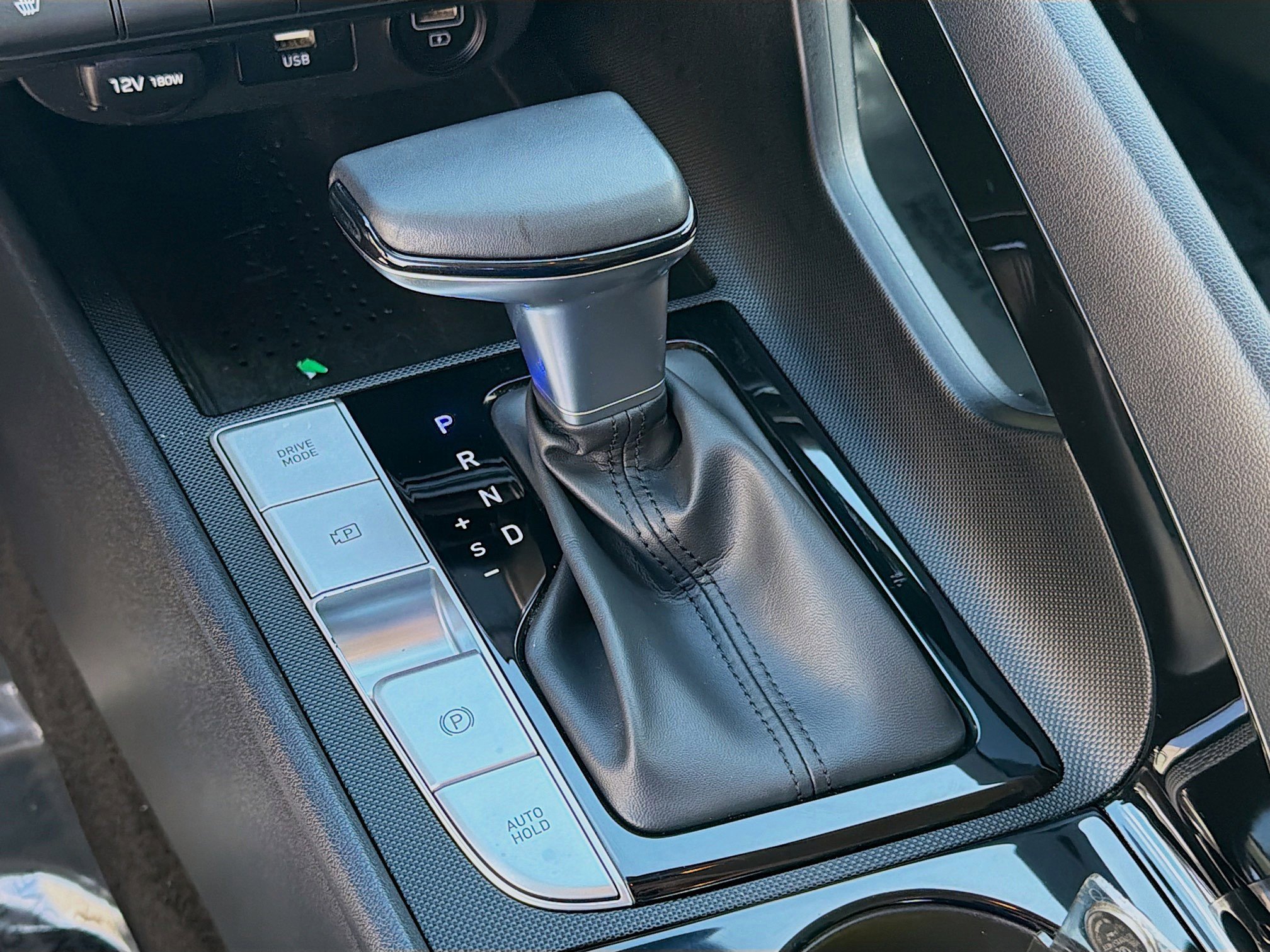 Used 2023 Hyundai Elantra SEL w/ Convenience Package image 14