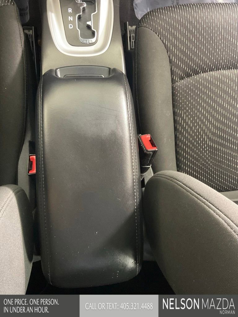 Used 2018 Dodge Journey SXT FWD image 41