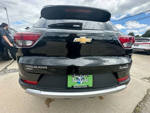 Used 2025 Chevrolet TrailBlazer LT AWD/4WD image 33