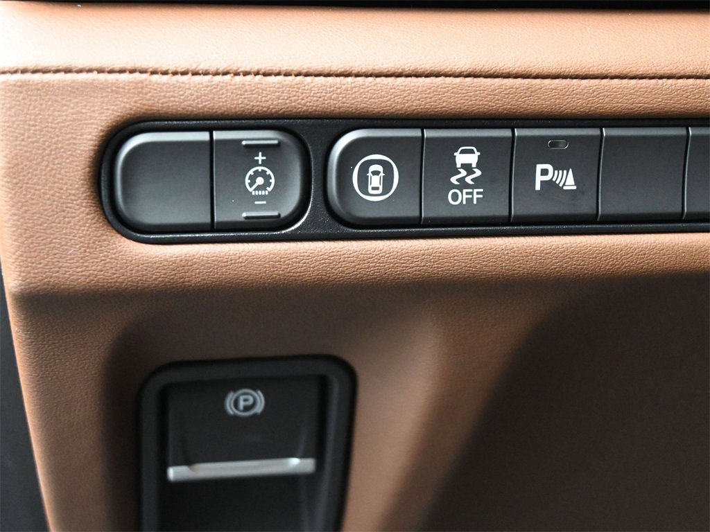 Used 2024 Acura MDX SH-AWD w/ Technology Package image 7