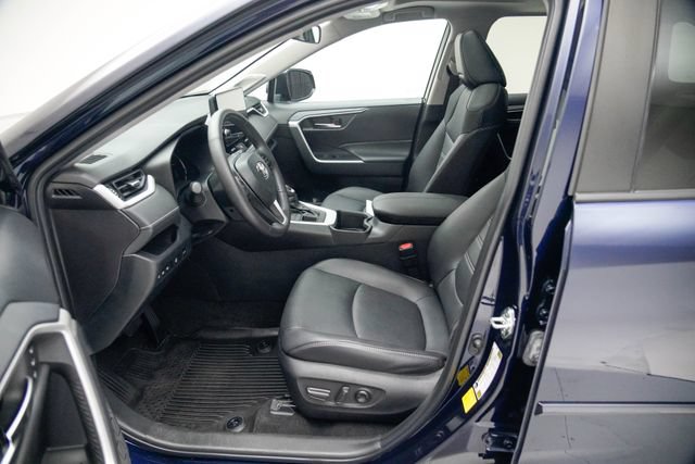 Used 2023 Toyota RAV4 XLE Premium AWD/4WD image 20