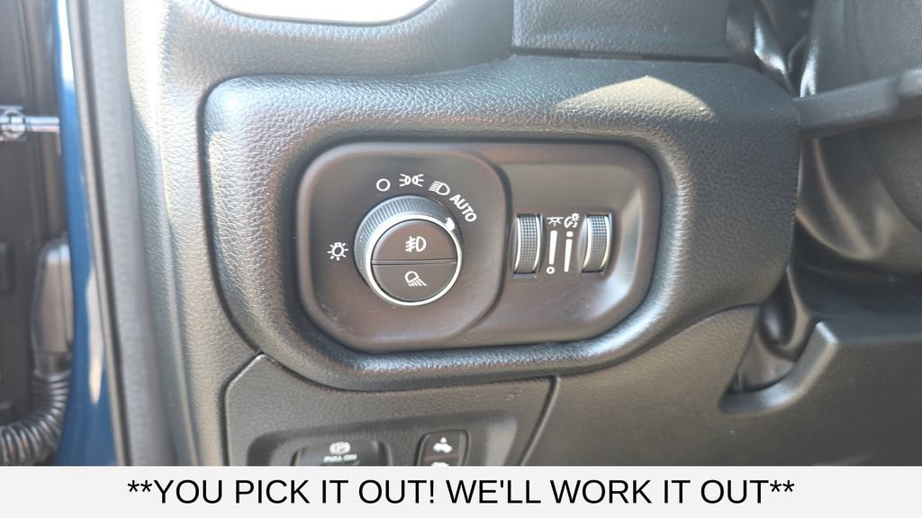 Used 2022 RAM 1500 Laramie w/ Sport Appearance Package RWD image 13
