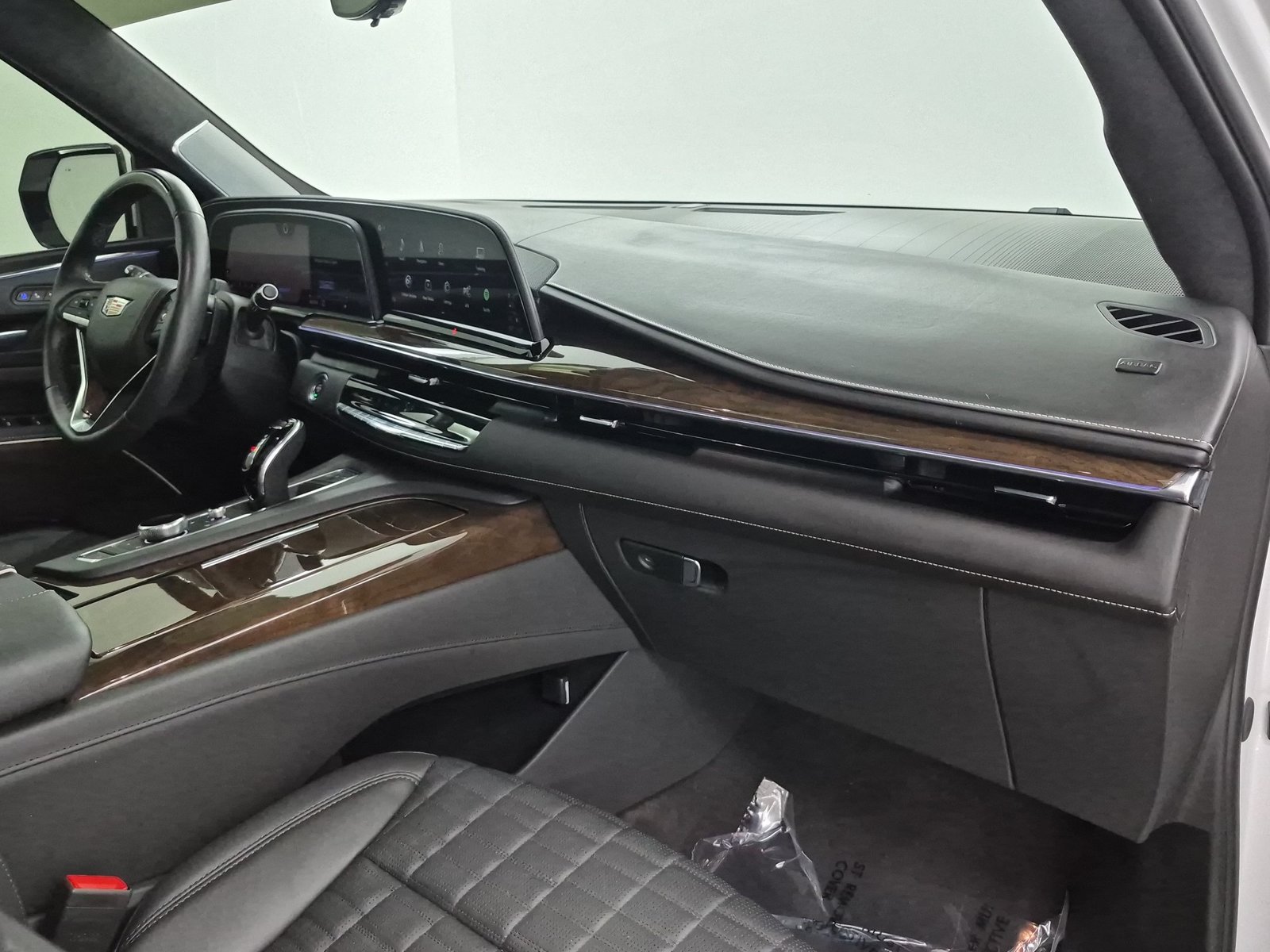 Used 2024 Cadillac Escalade Sport Platinum AWD/4WD image 27