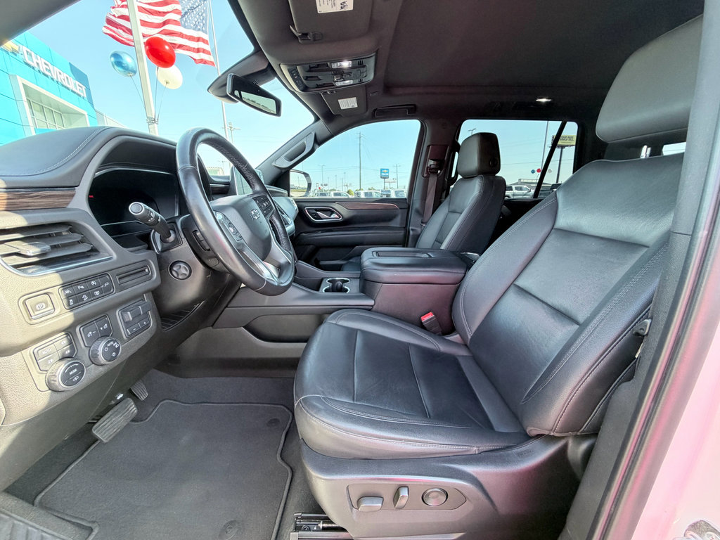Used 2022 Chevrolet Tahoe Z71 w/ Z71 Off-Road Package AWD/4WD image 23