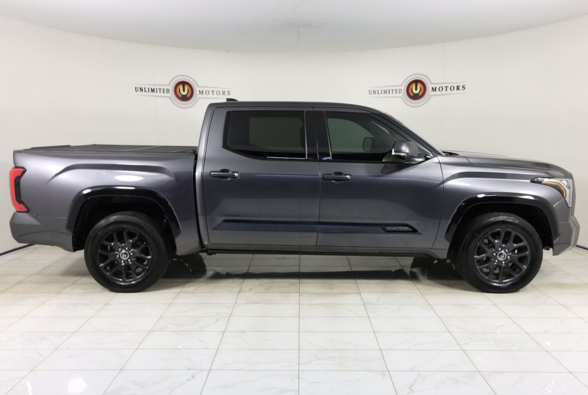 Used 2023 Toyota Tundra Platinum AWD/4WD image 2