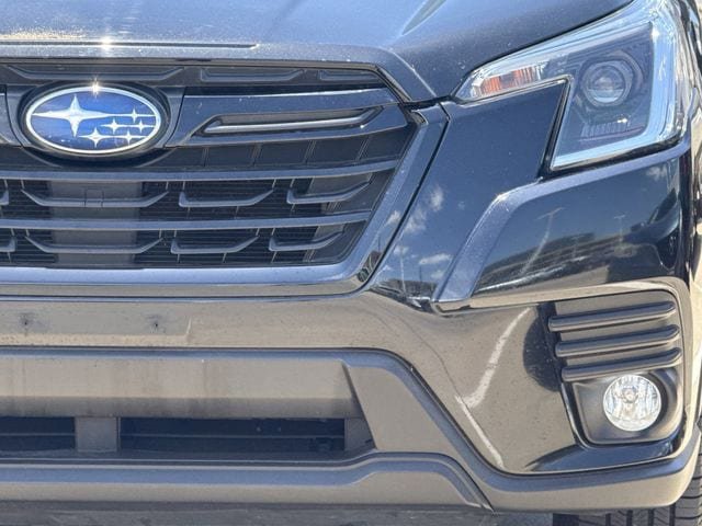 Used 2023 Subaru Forester Premium AWD/4WD image 9
