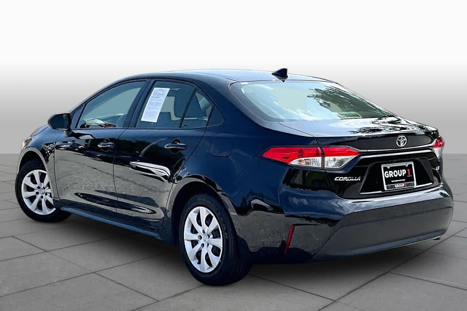 Used 2024 Toyota Corolla LE FWD image 23