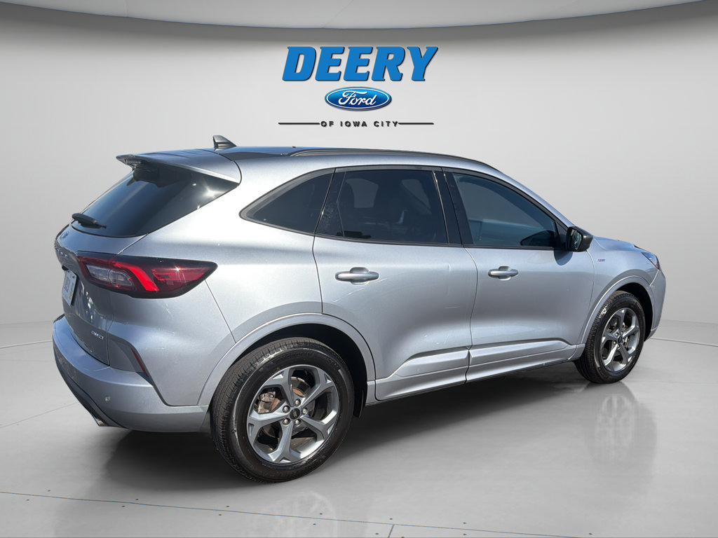 Certified 2024 Ford Escape ST-Line w/ Tech Pack #1 AWD/4WD image 18