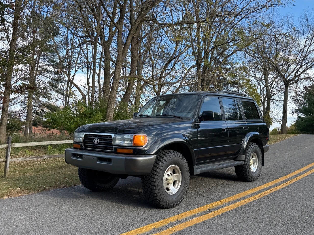Used 1997 Toyota Land Cruiser image 16