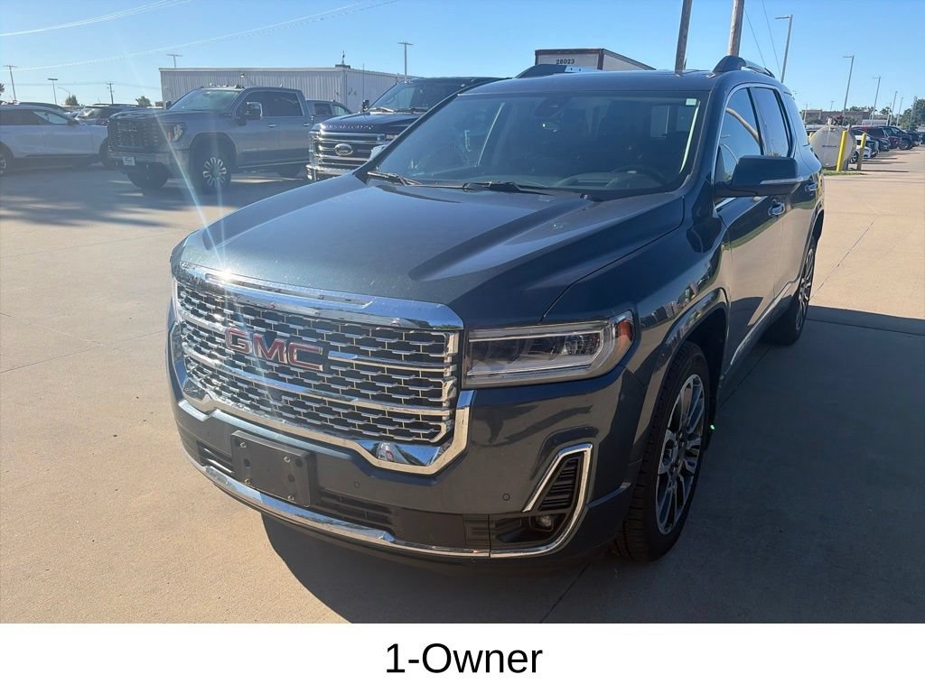 Used 2020 GMC Acadia Denali w/ Denali Ultimate Package AWD/4WD image 3