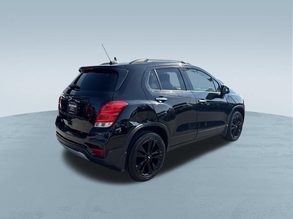 Used 2018 Chevrolet Trax LT w/ Redline Edition FWD image 8