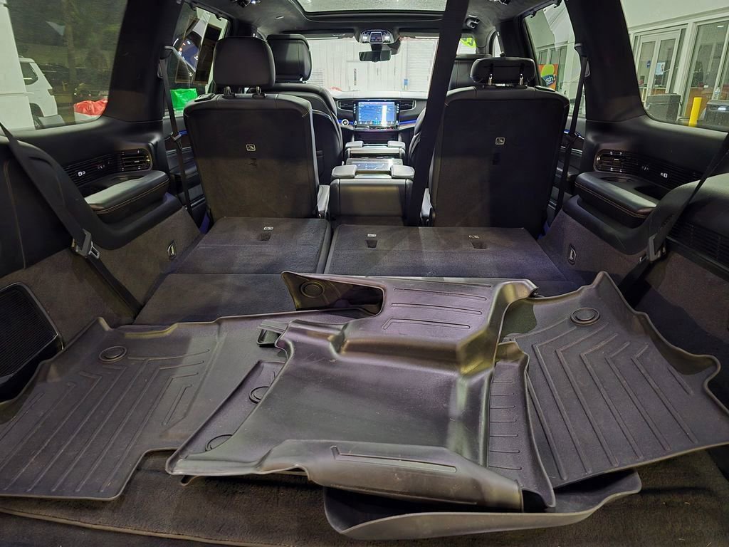 Certified 2022 Jeep Grand Wagoneer Series II w/ Convenience Group III image 52