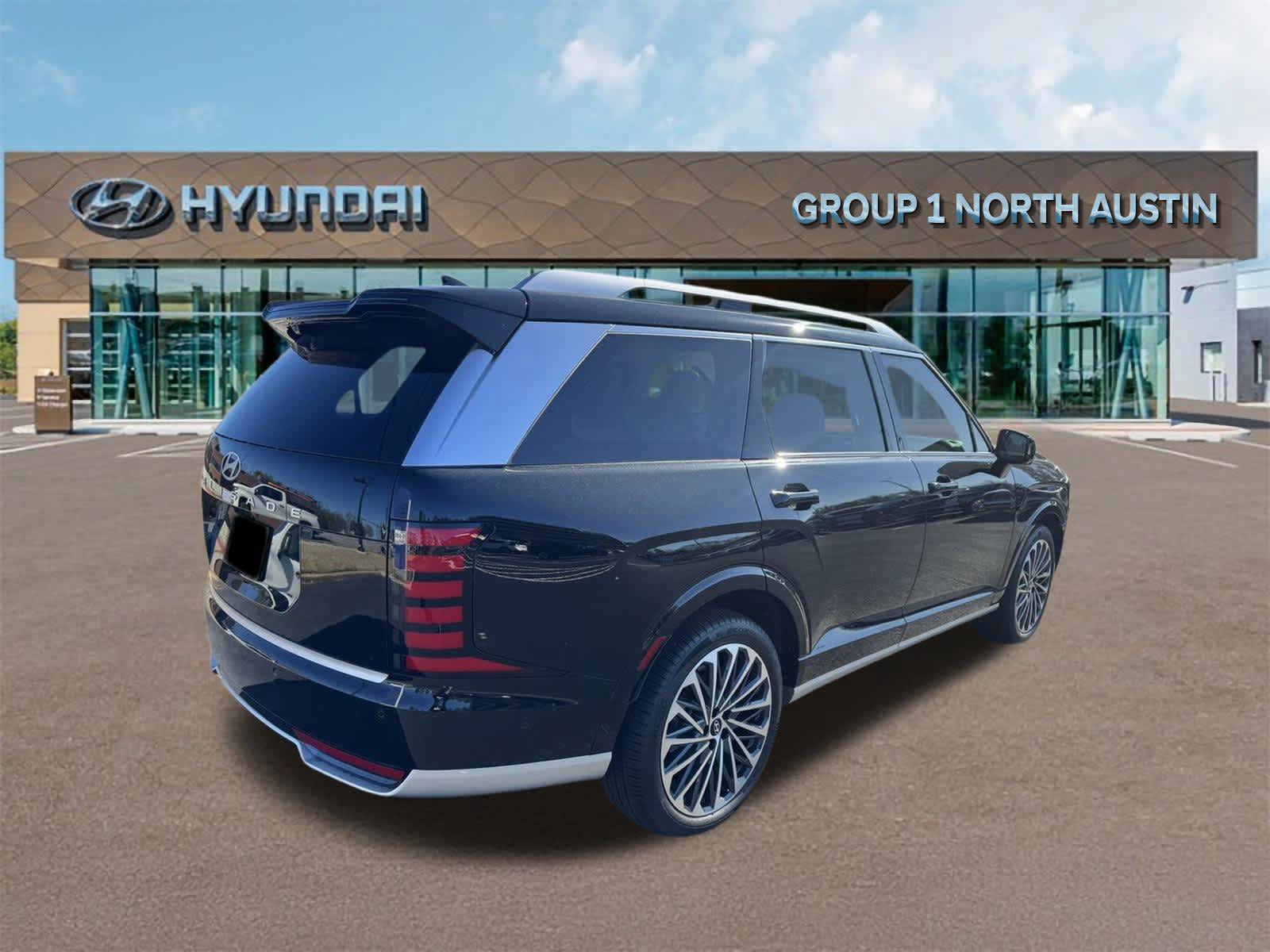 New 2026 Hyundai Palisade Calligraphy FWD image 5