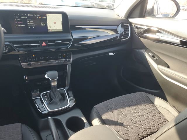 New 2026 Kia Seltos S FWD image 11