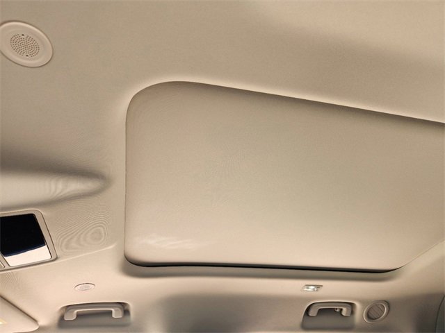 New 2024 Land Rover Defender 130 S image 24