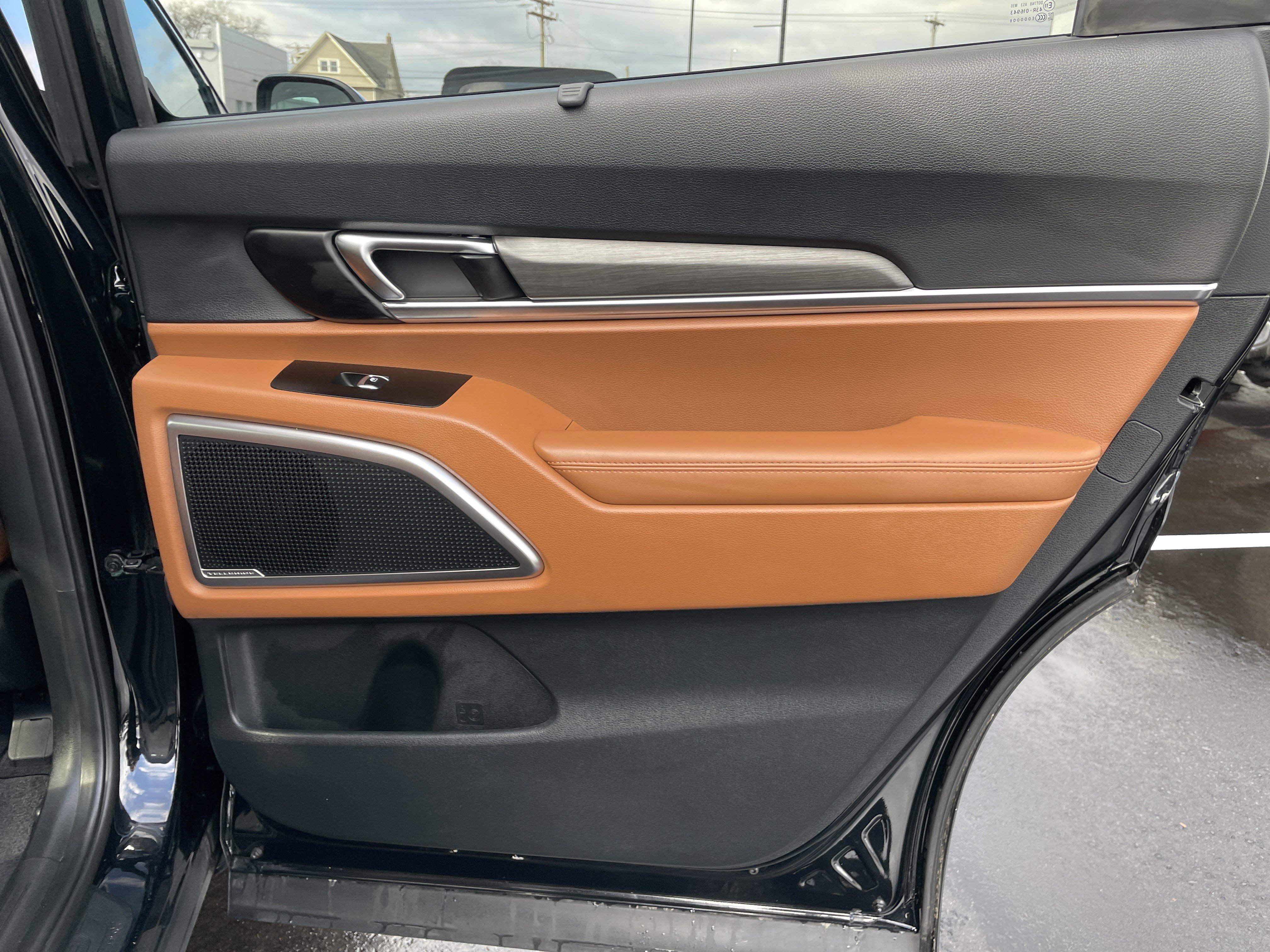 Used 2025 Kia Telluride EX X-Line image 17