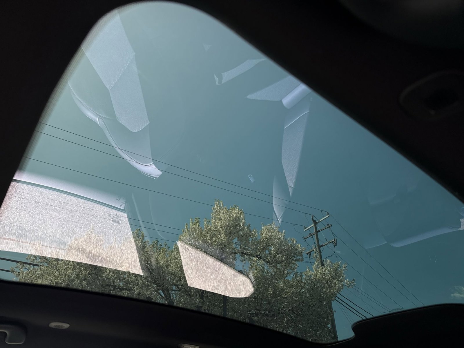 Used 2025 Dodge Charger R/T w/ Sun & Sound Package image 24