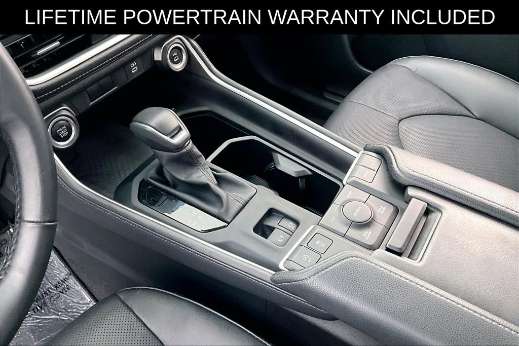 Used 2024 Toyota Grand Highlander AWD image 17