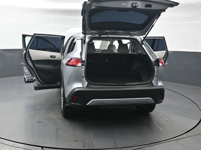 Certified 2022 Toyota Corolla Cross L image 52