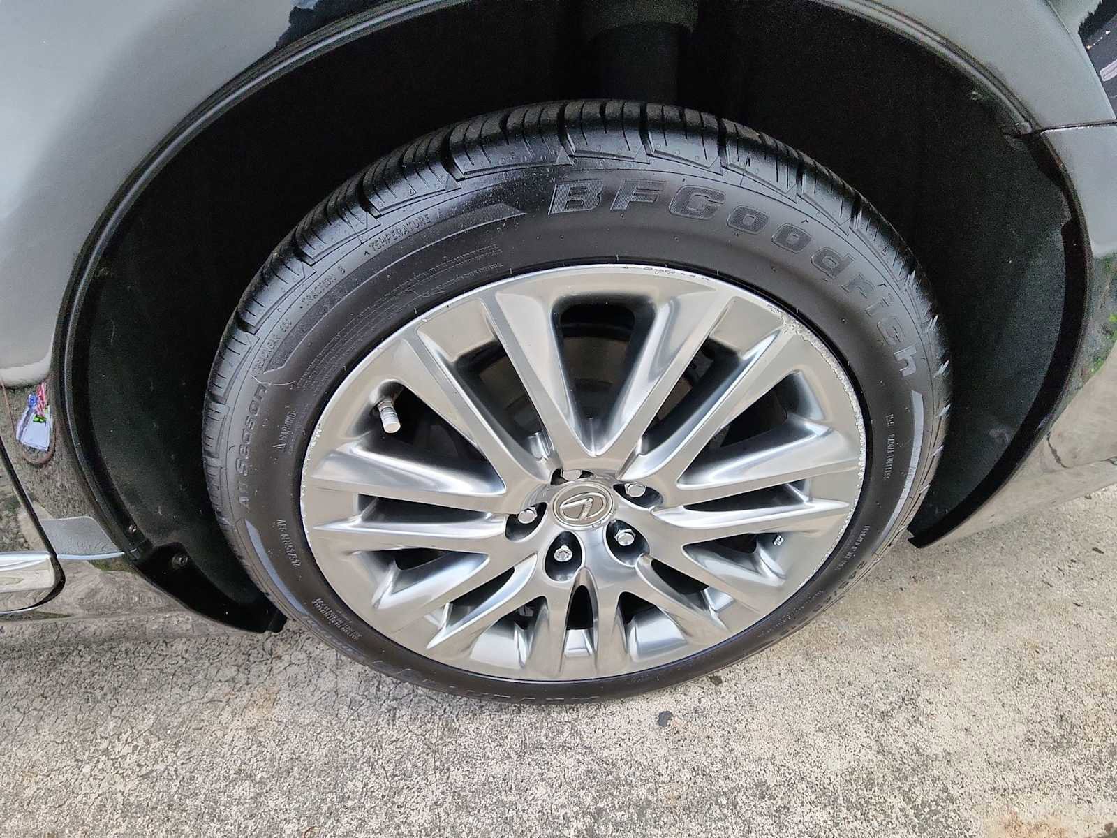 Used 2015 Lexus LS 460 image 11