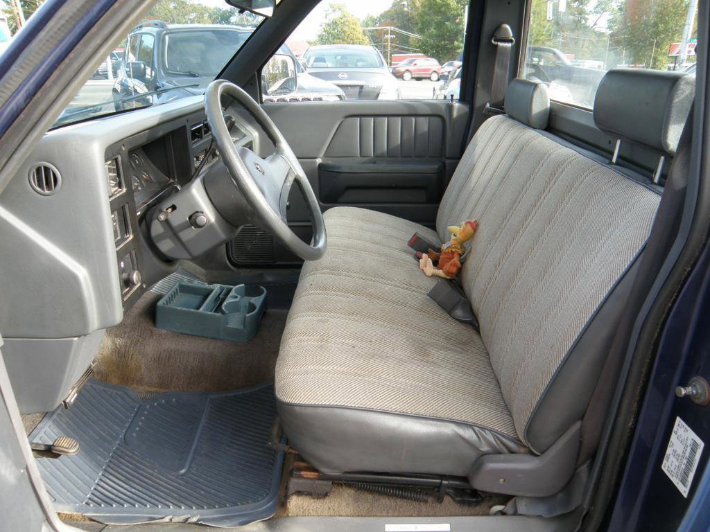 Used 1991 Dodge Dakota Reg. Cab 8-ft. Bed 2WD image 9
