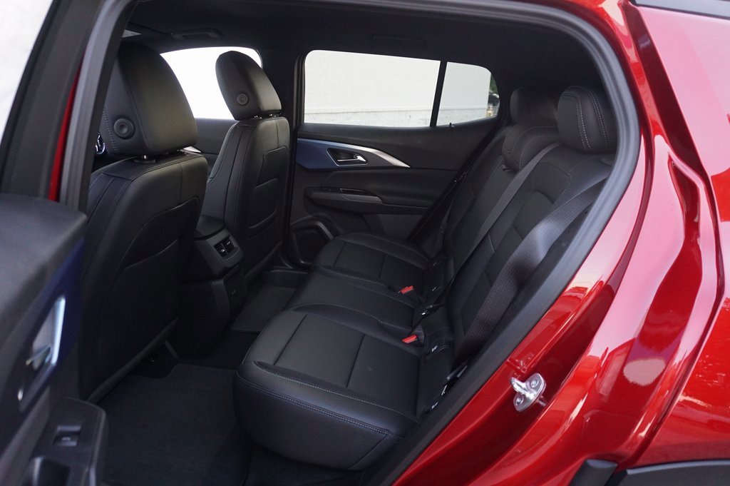 New 2026 Chevrolet Equinox EV LT image 11