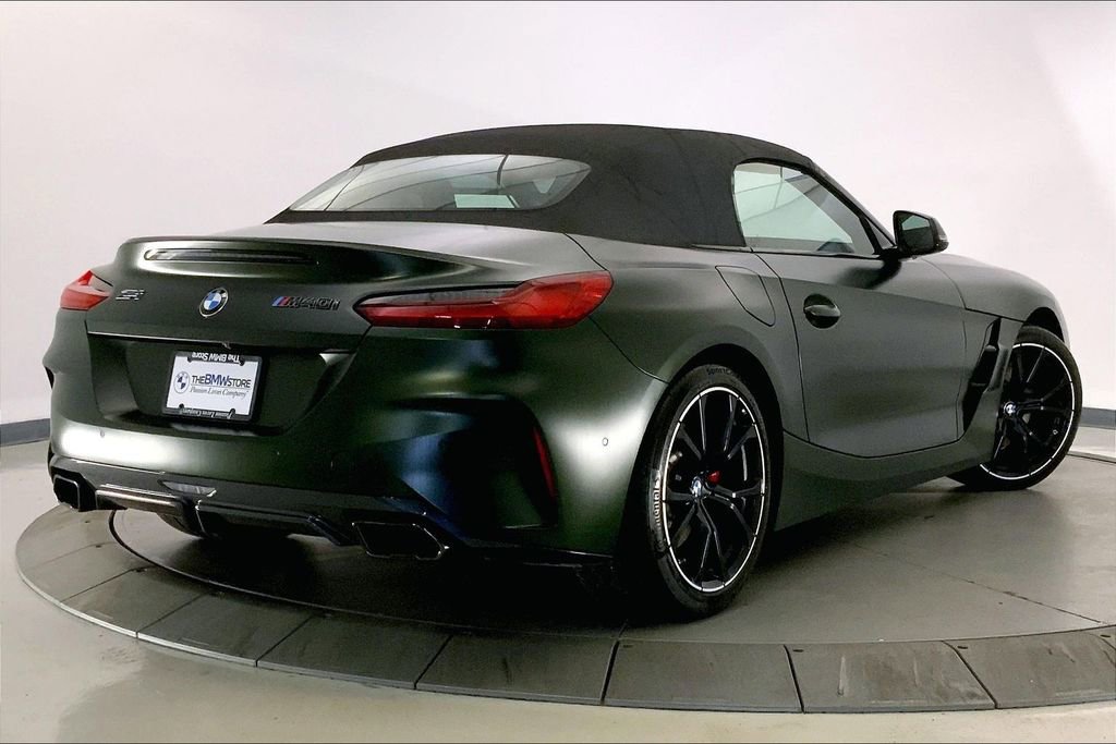 Used 2025 BMW Z4 M40i RWD image 12