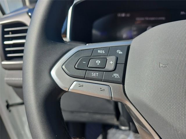 New 2026 Volkswagen Taos SE AWD/4WD image 25