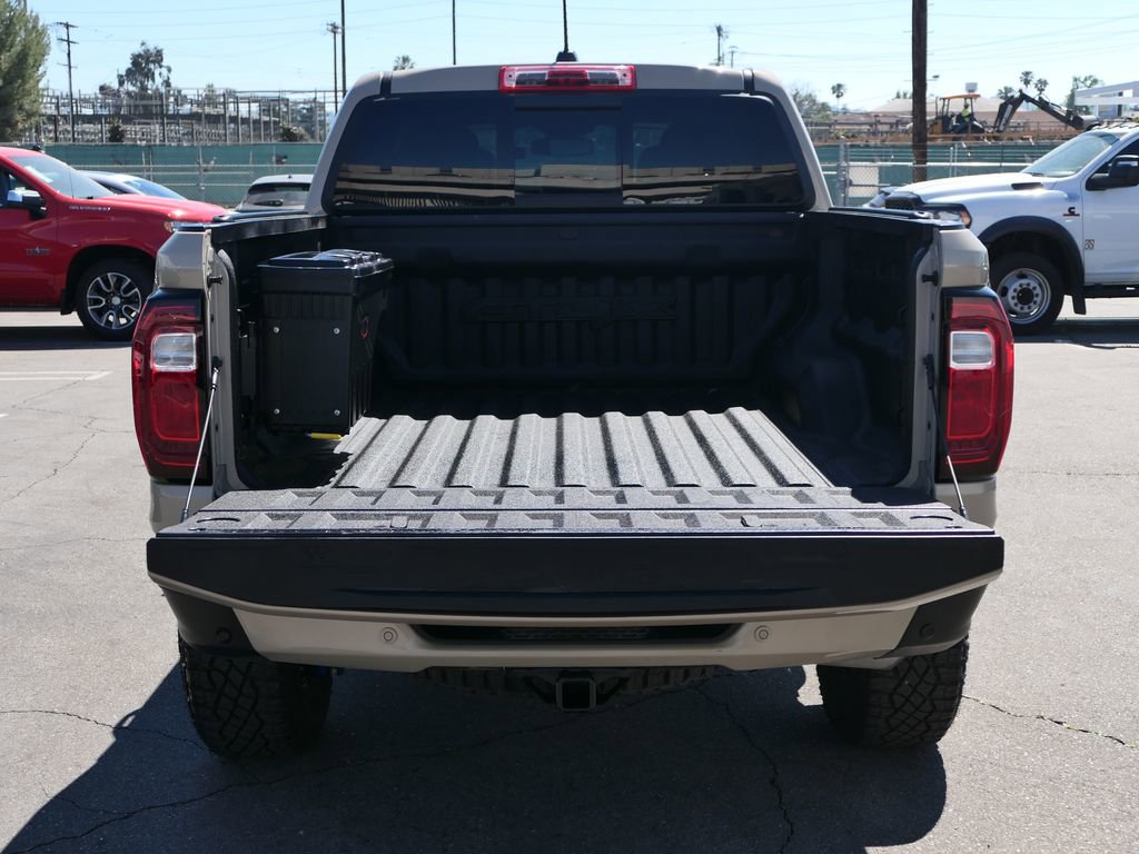 Used 2024 GMC Canyon AT4X AWD/4WD image 7